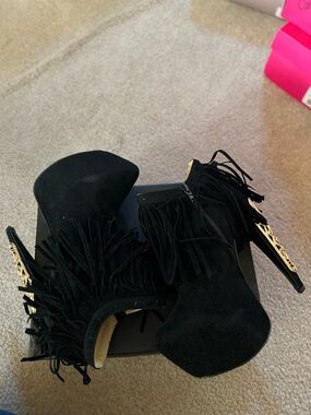 Wild Pair Black Fringe Suede Platform Ankle Booties with Gold Heel Detail